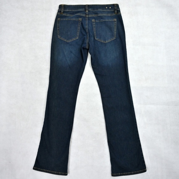 *Sold On @Foxtail90* CABI Slim Bootcut Jean - Picture 4 of 8